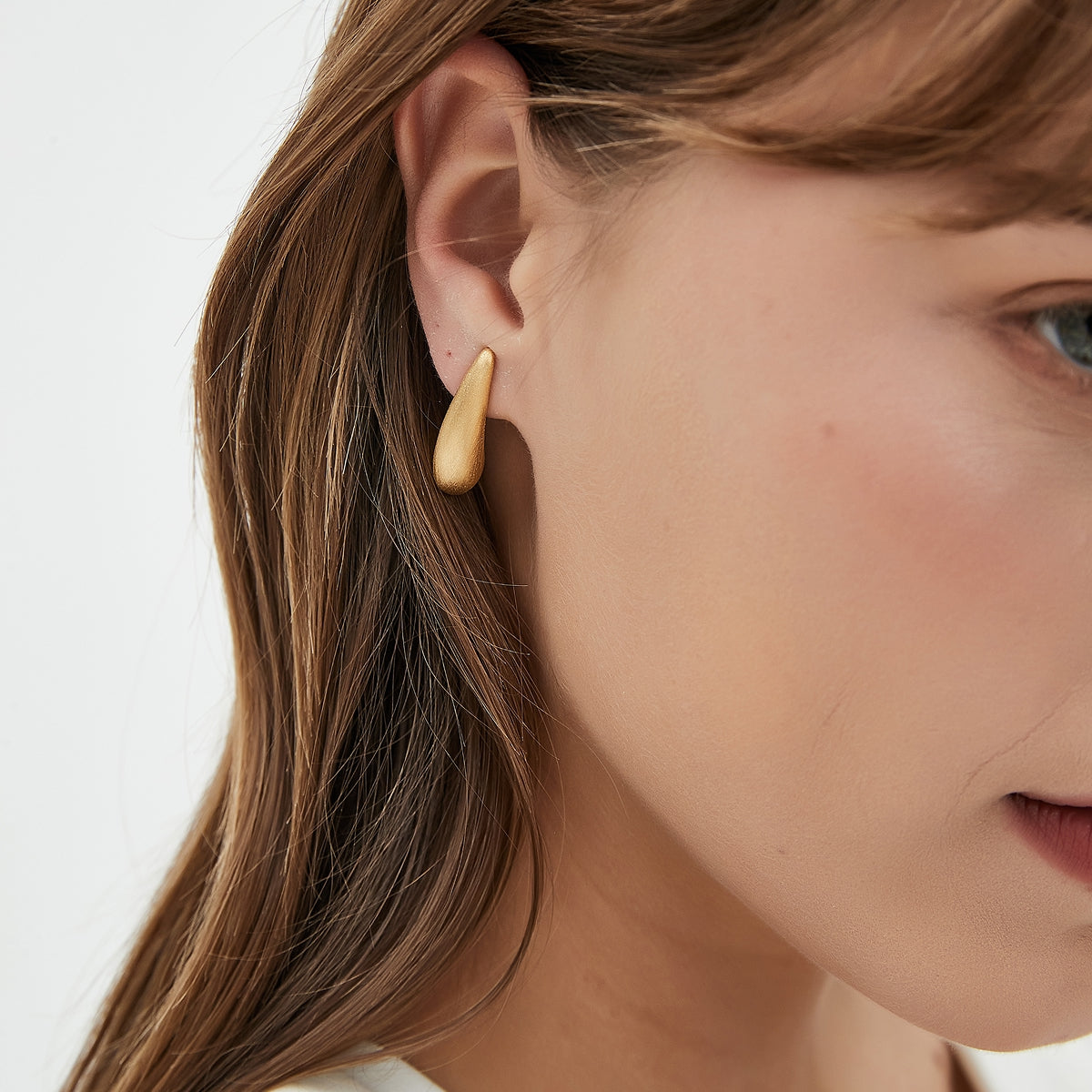 Cleo Teardrop Earrings7