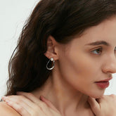 Hollow Inlaid Pearl Earrings 4