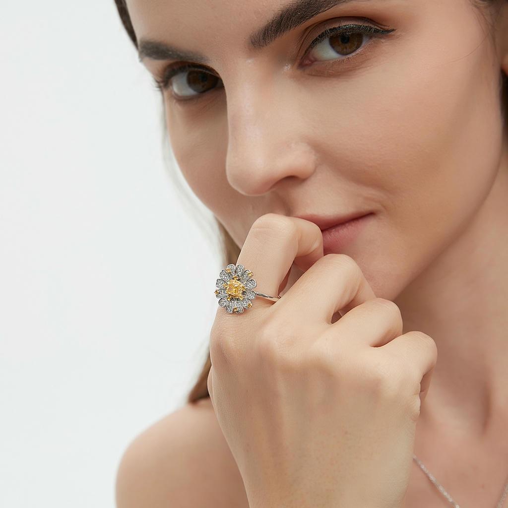 Yellow Diamond Daisy Ring3