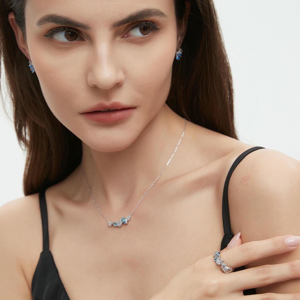 Waterdrop Five-Stone Necklace4