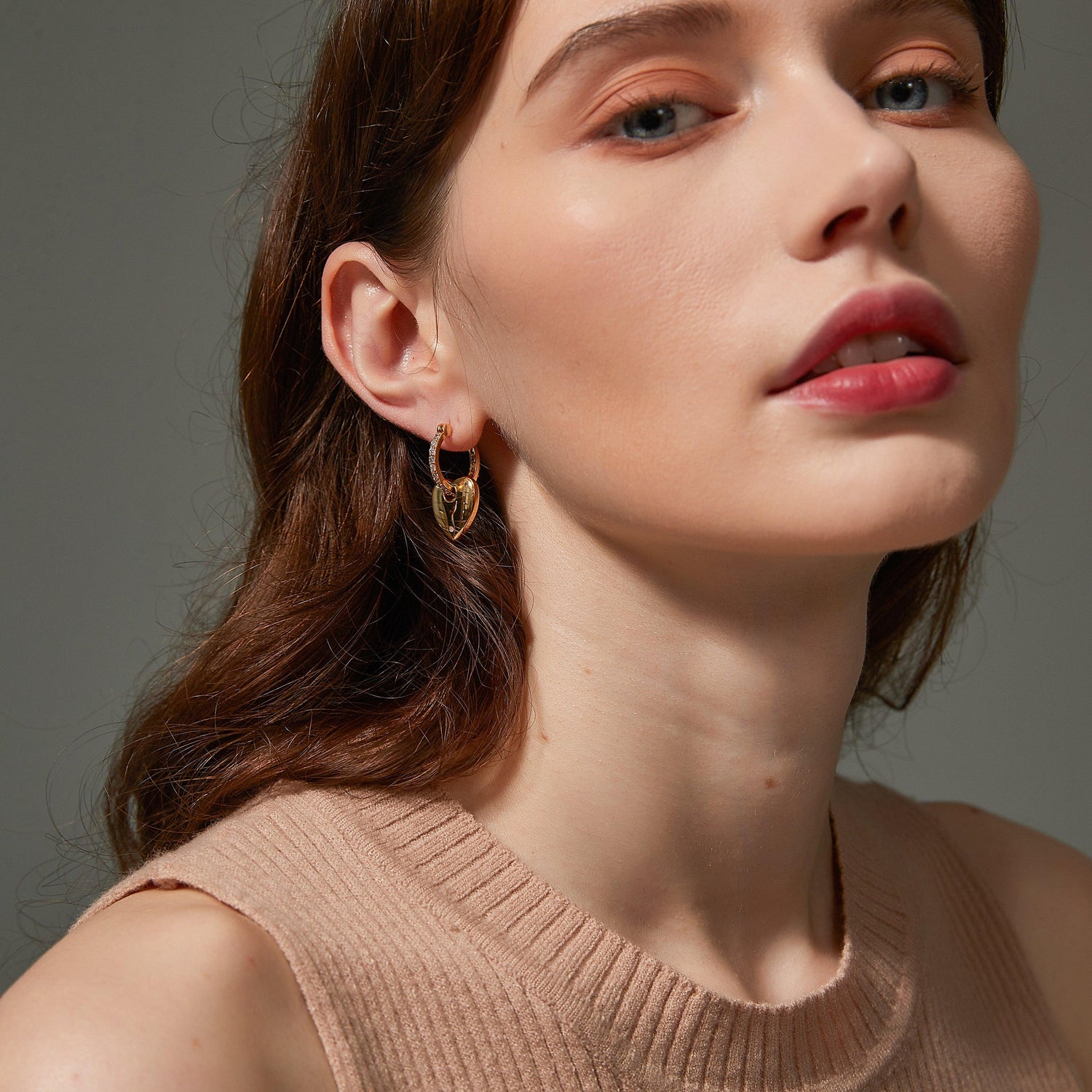 3D Heart Shape Diamond Earrings 5