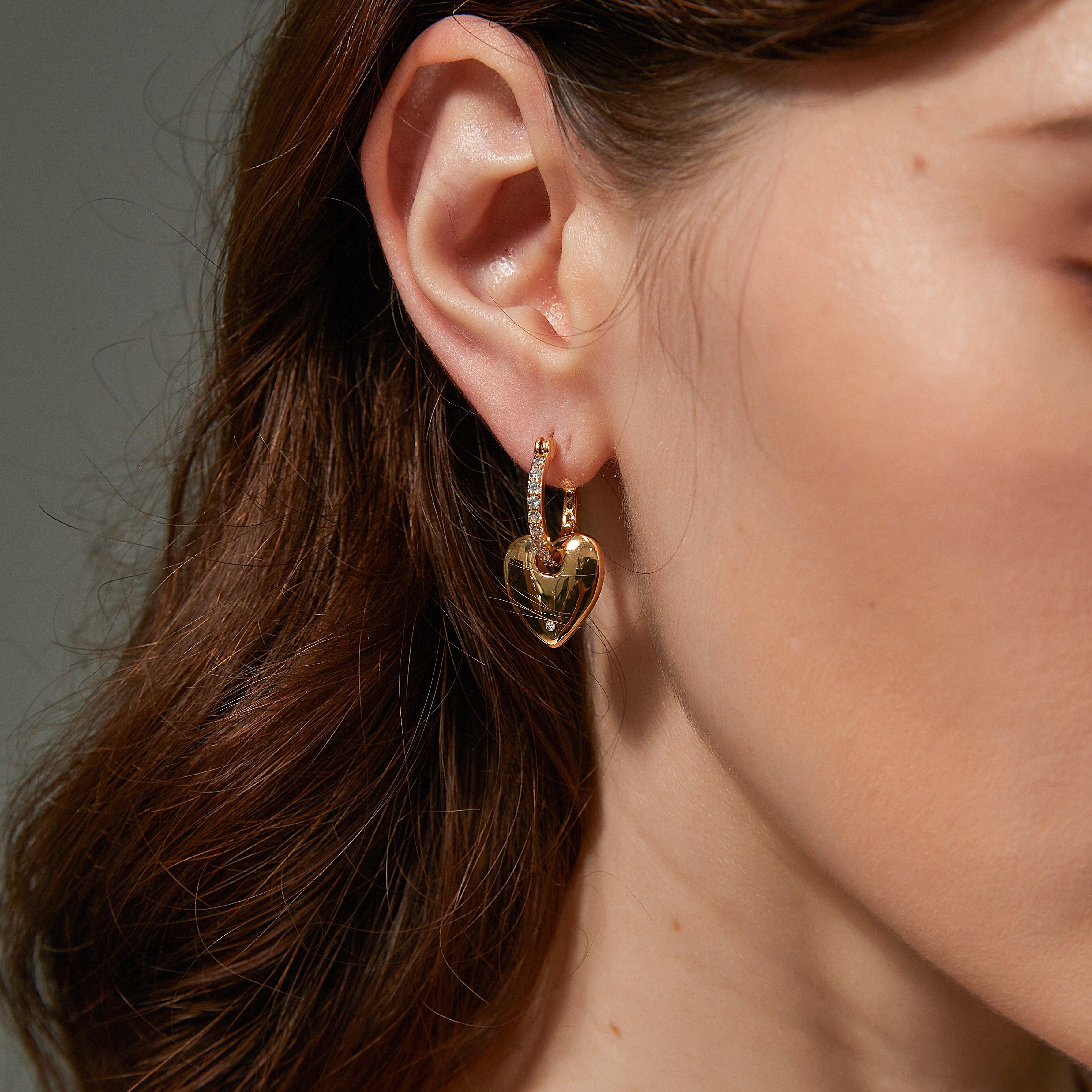 3D Heart Shape Diamond Earrings 3