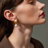 French Elegance Pearl Earrings 4