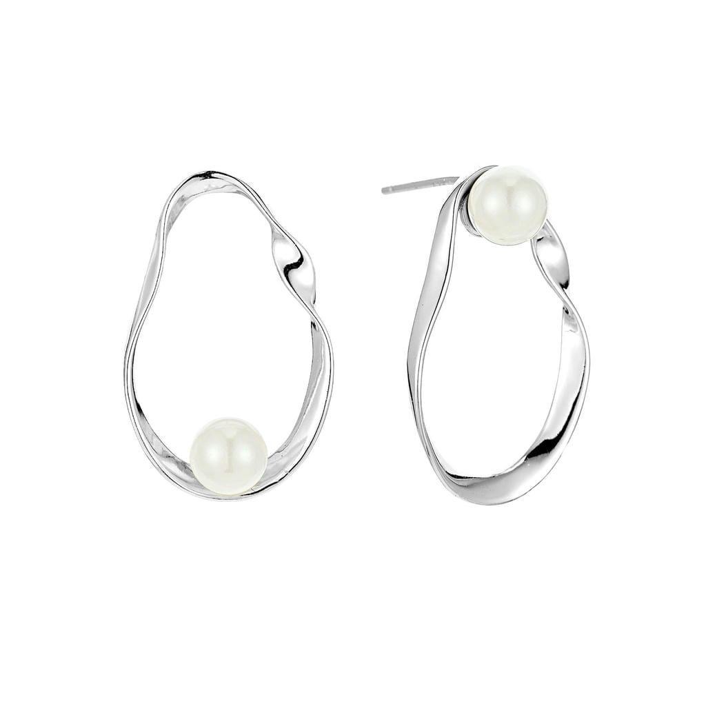 Hollow Inlaid Pearl Earrings 6