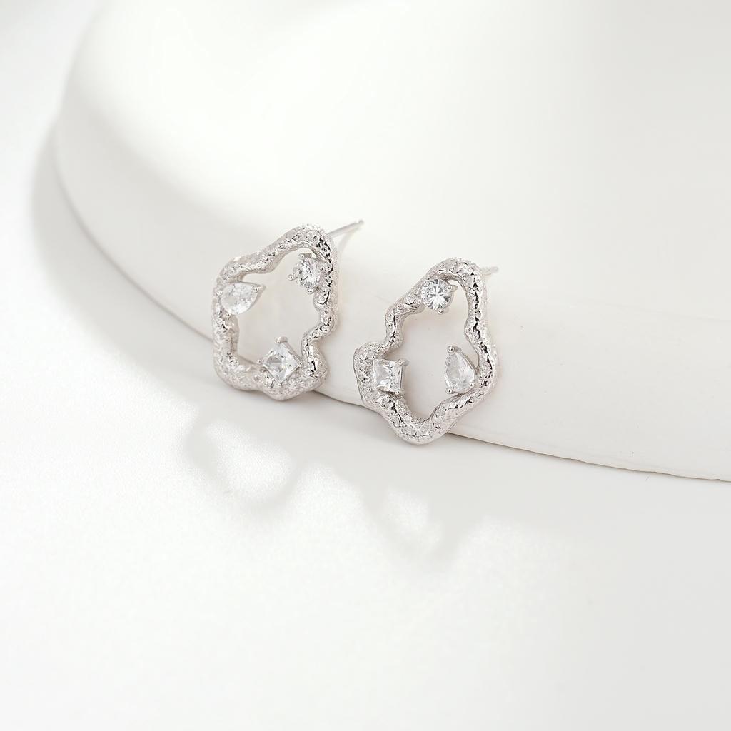 Irregular Hollow Lava Loop Earrings6