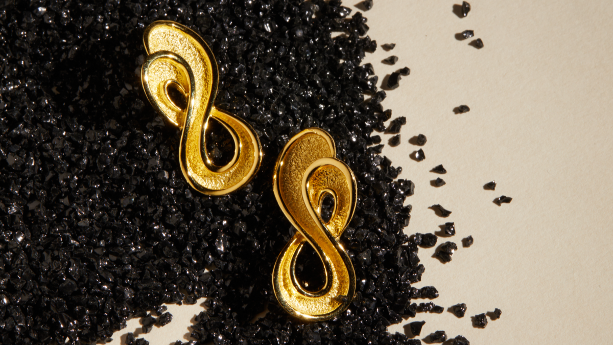 INFINITY LOVE EARRINGS