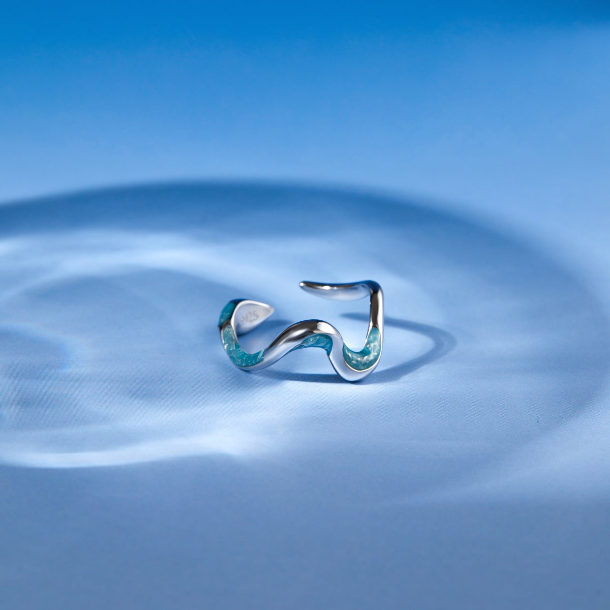 Glacial Glace Statement Ring2