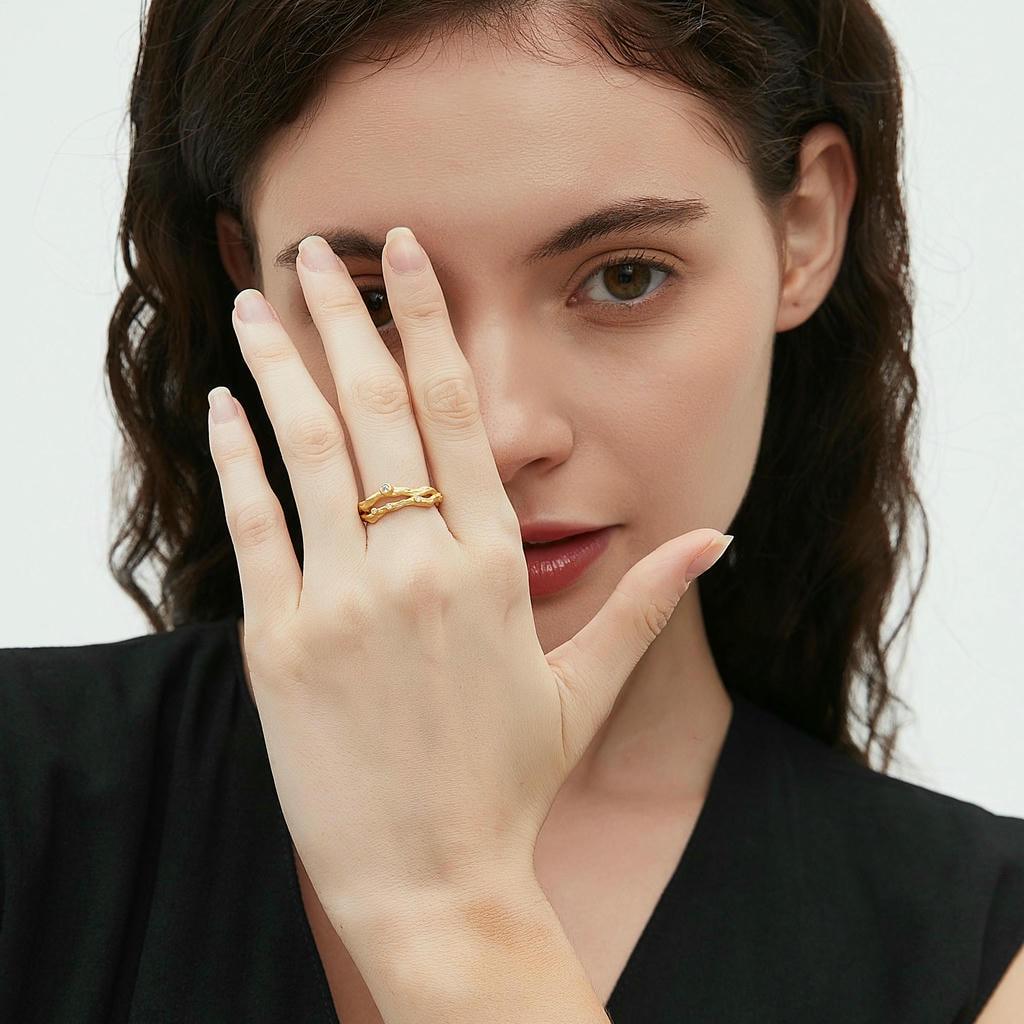 Twilight Diamond-studded Ring2